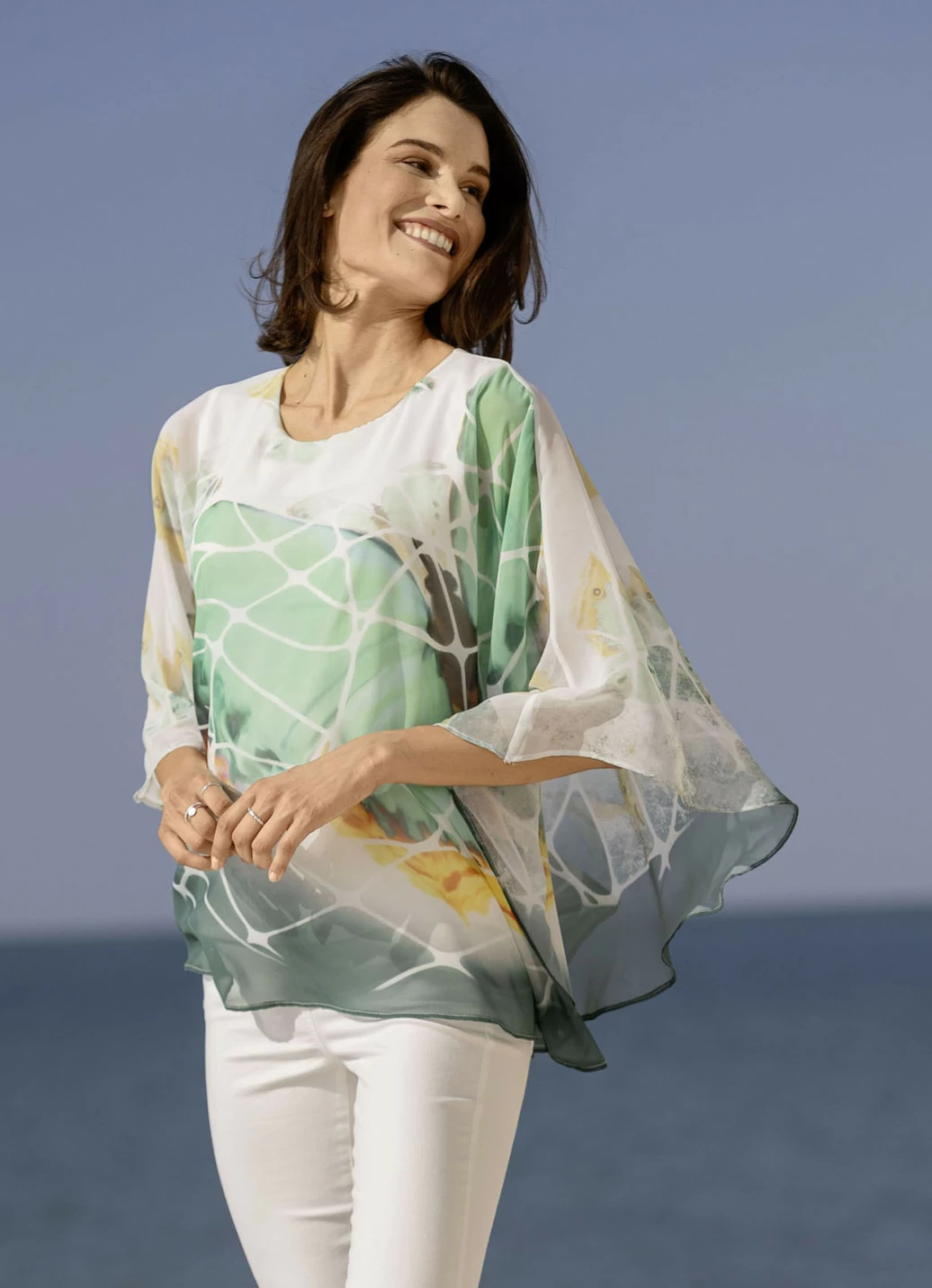 Poncho-Tunika mit eingearbeitetem Trägershirt