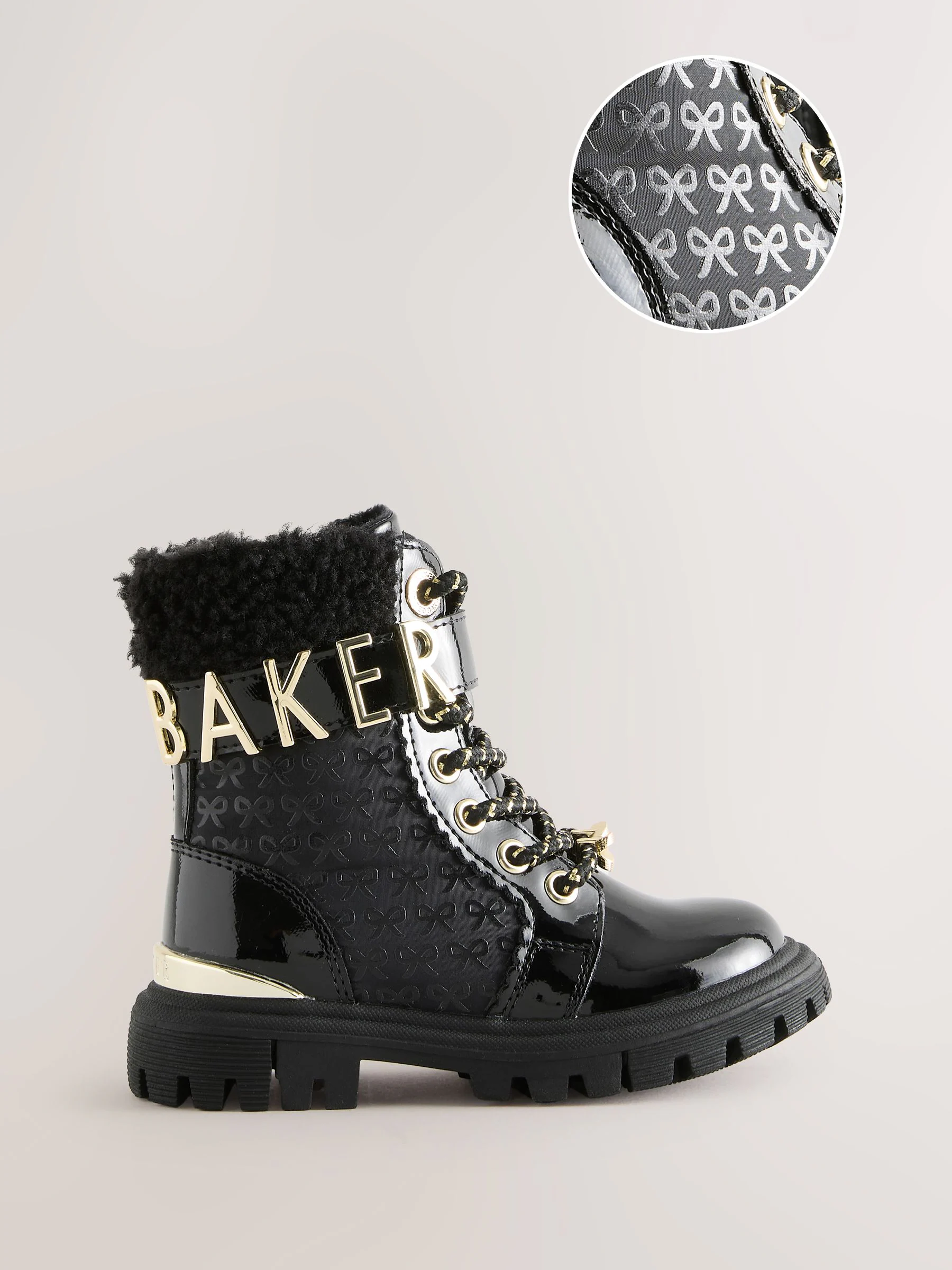 Baker by Ted Baker - Zwarte, grove laarzen met veters en reliëf voor meisjes