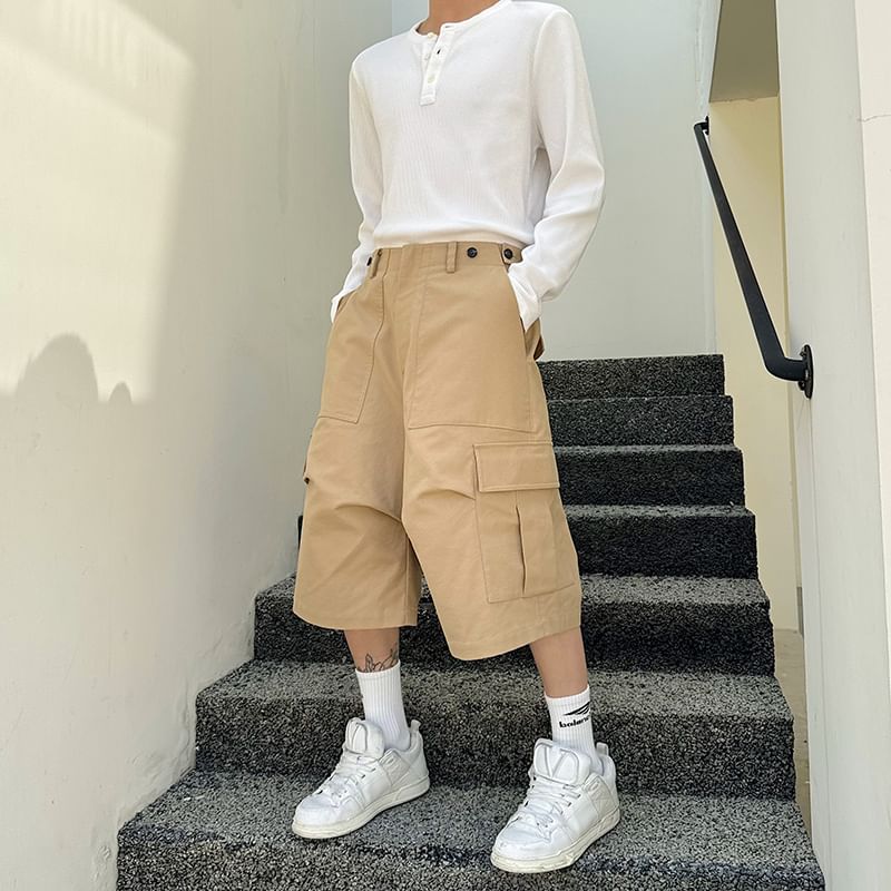 Freehop - Mid Rise Plain Cargo Shorts