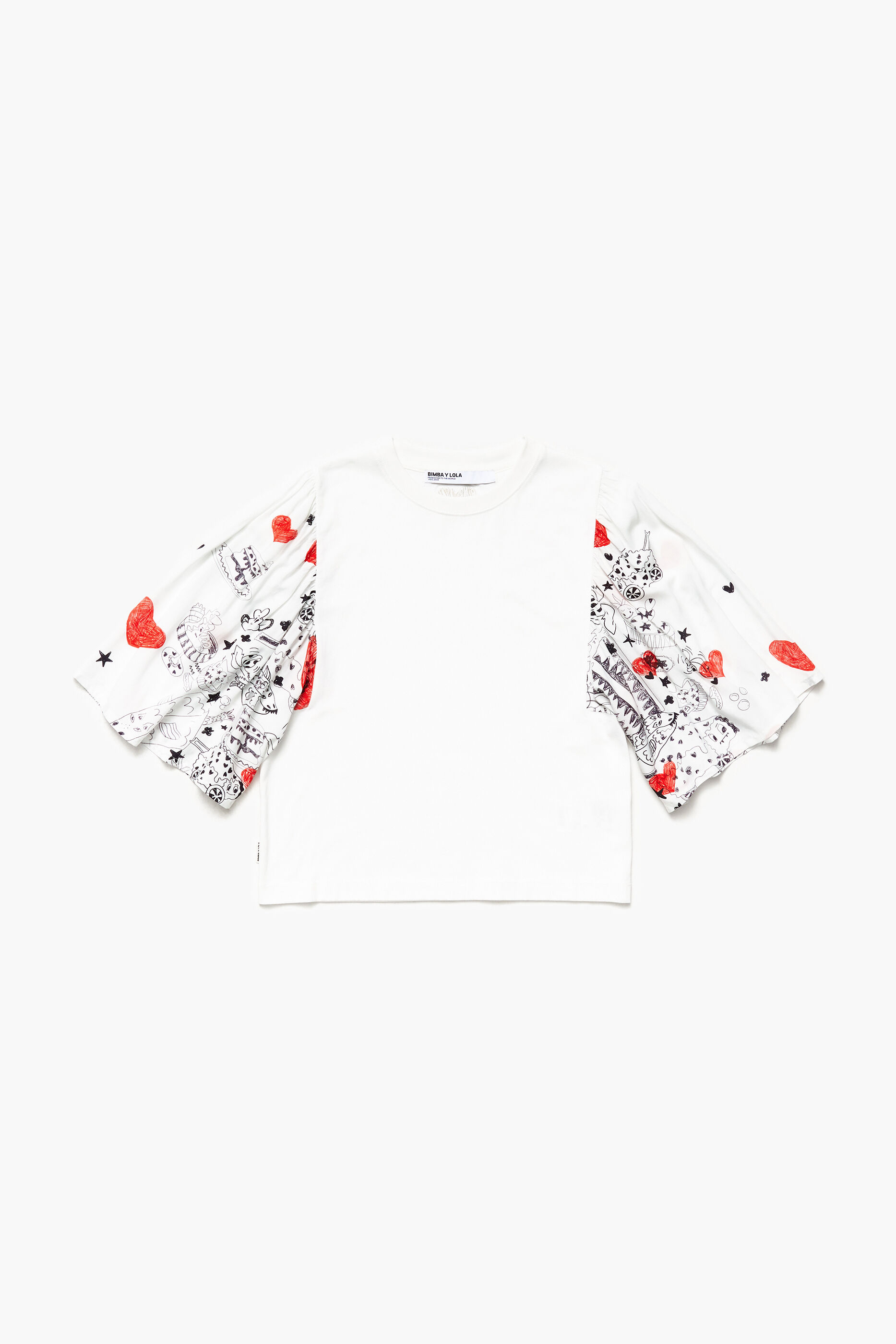 Camiseta de camada dupla com estampa de coração e apelido