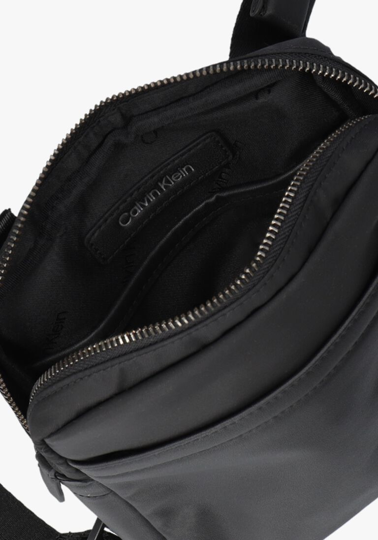 CALVIN KLEIN zwarte calvin klein reportertas ck elevated conv reporter s