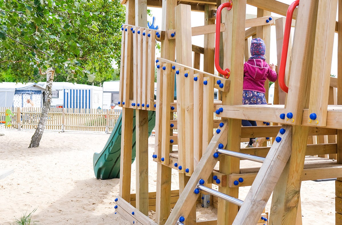 Außergewöhnlich Übernachten im Dachzelt Amrum
