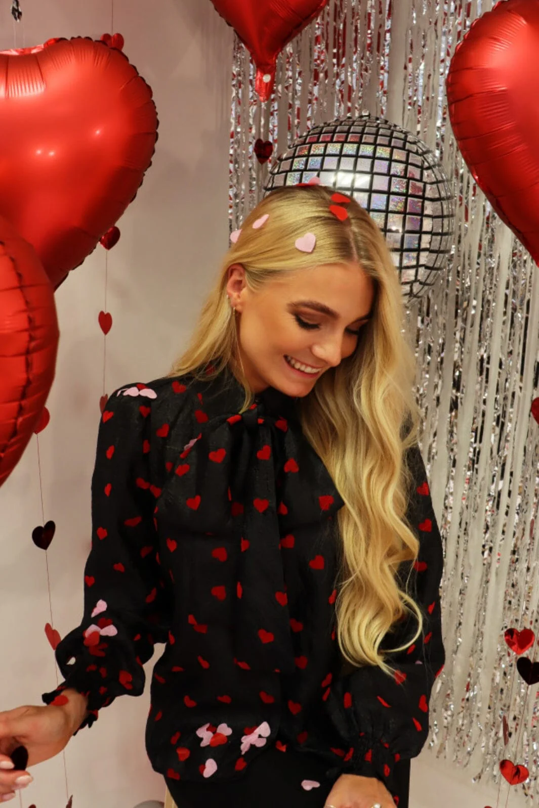 Liberte Elina-Ls-Blouse 21534 black red heart