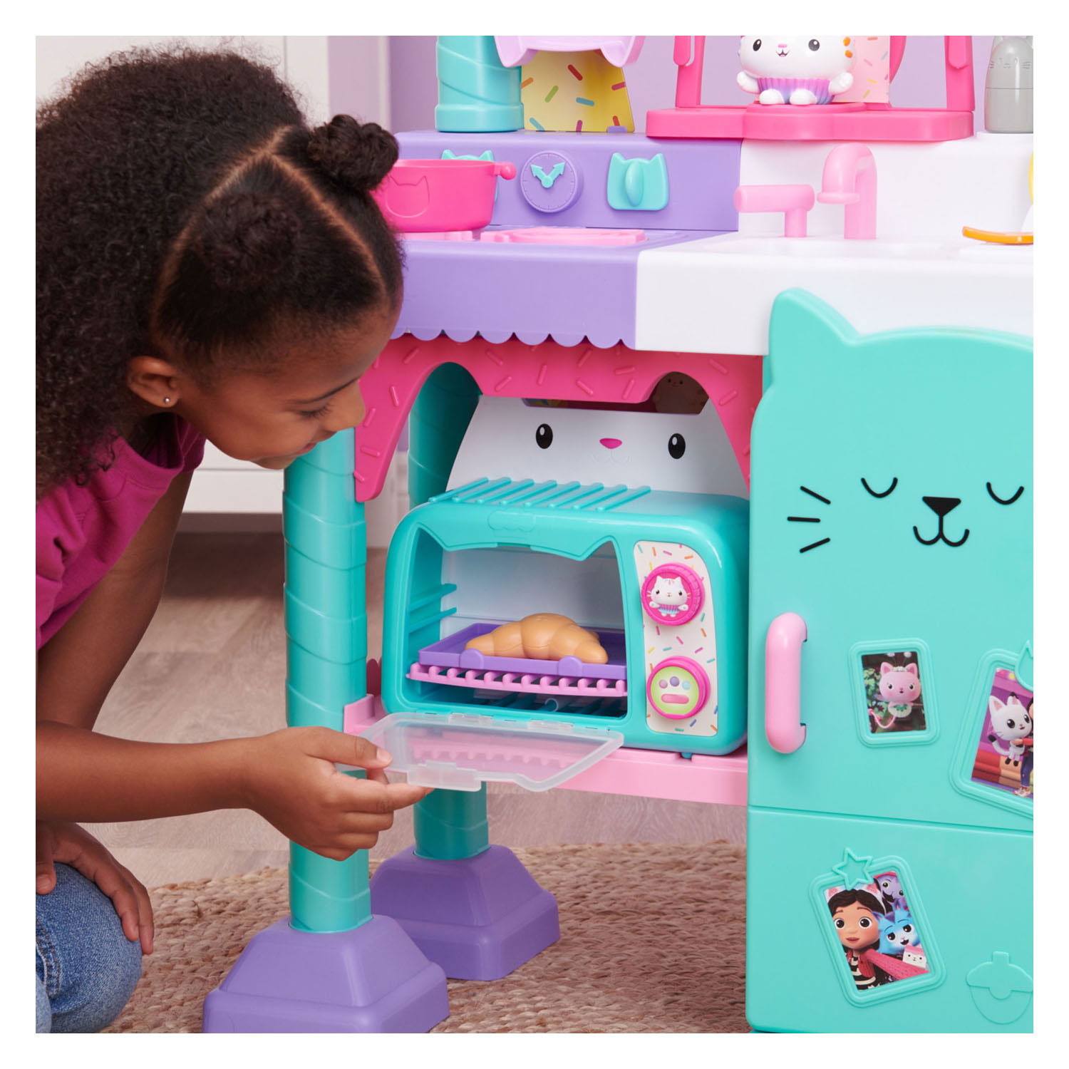 Gabby's Poppenhuis - Cakey's Oven
