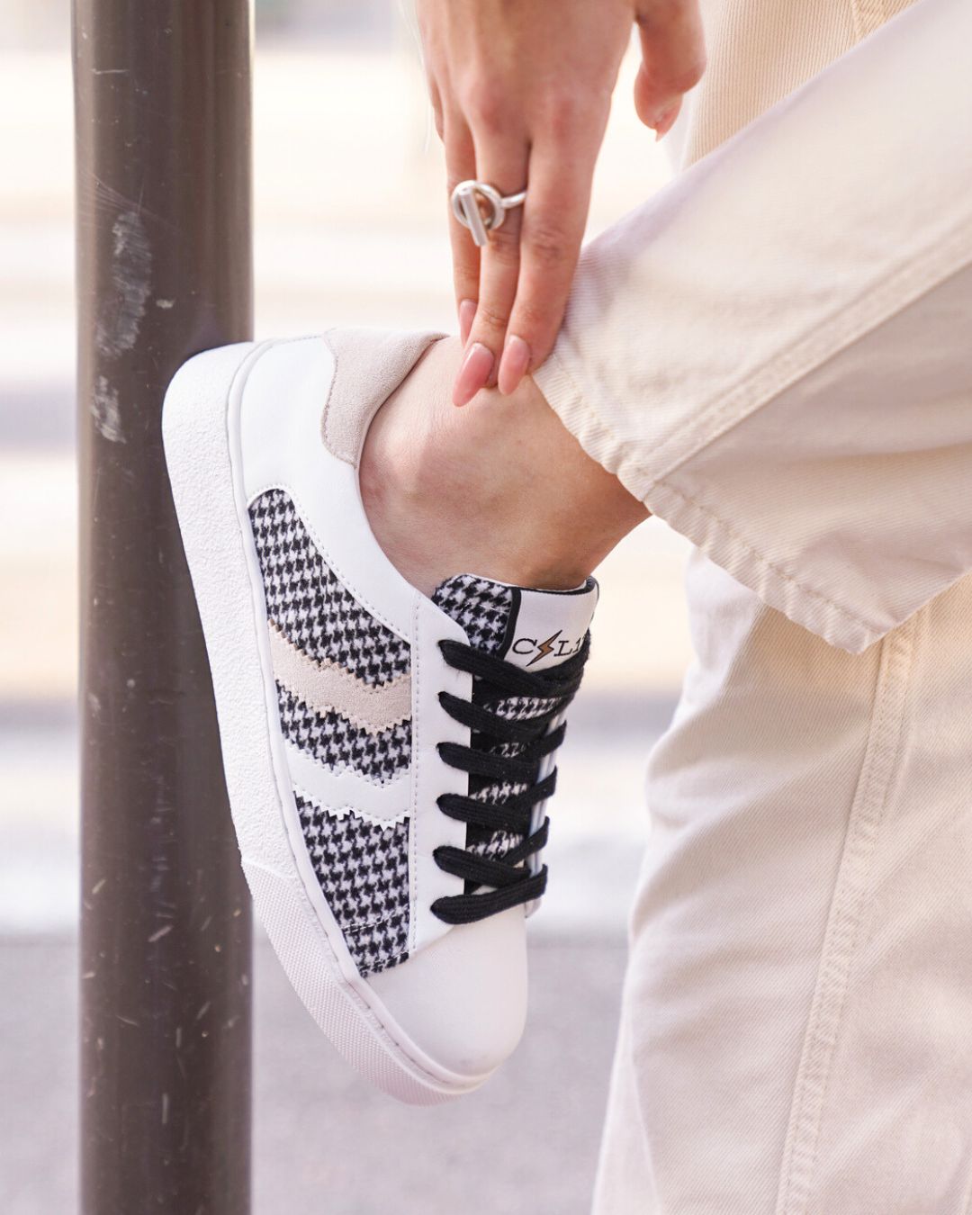 Sneakers blanche Tendance Urbaine en Houndstooth  - CL30 BEIGE