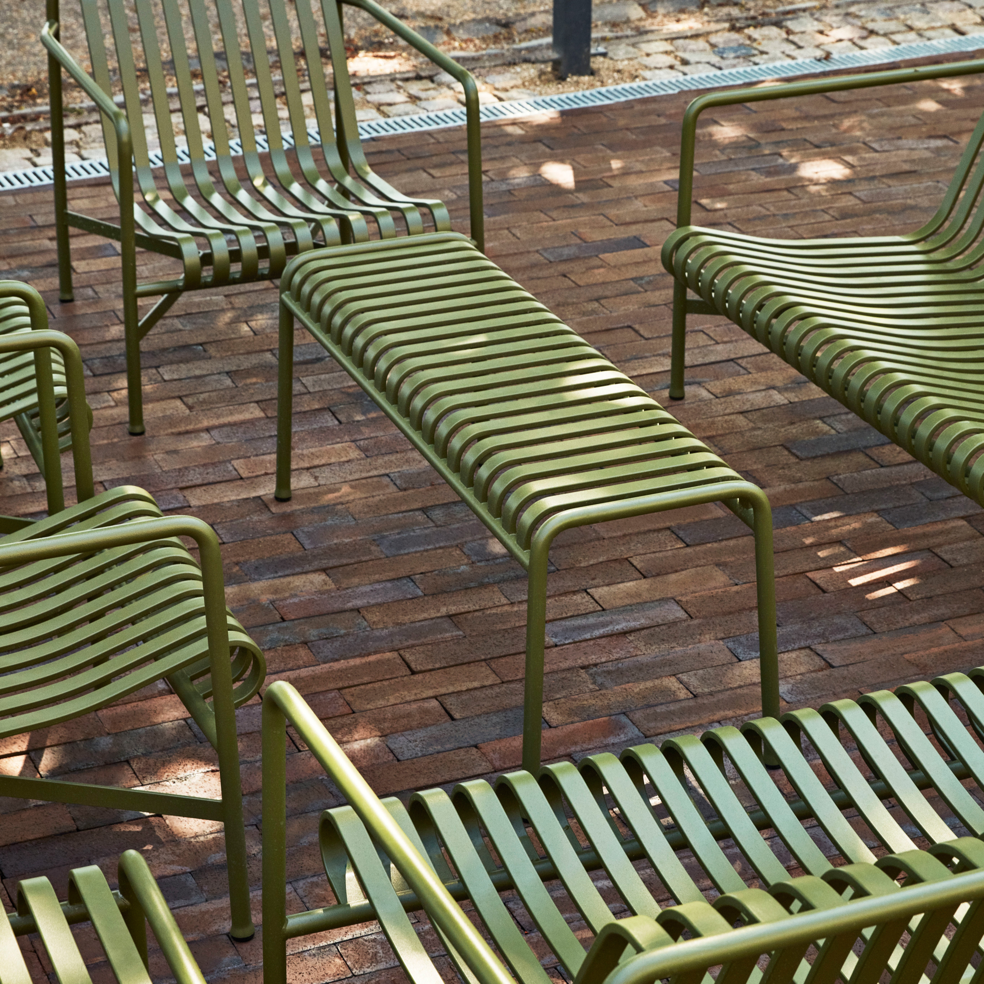 Tuinbank Palissade Bench olive