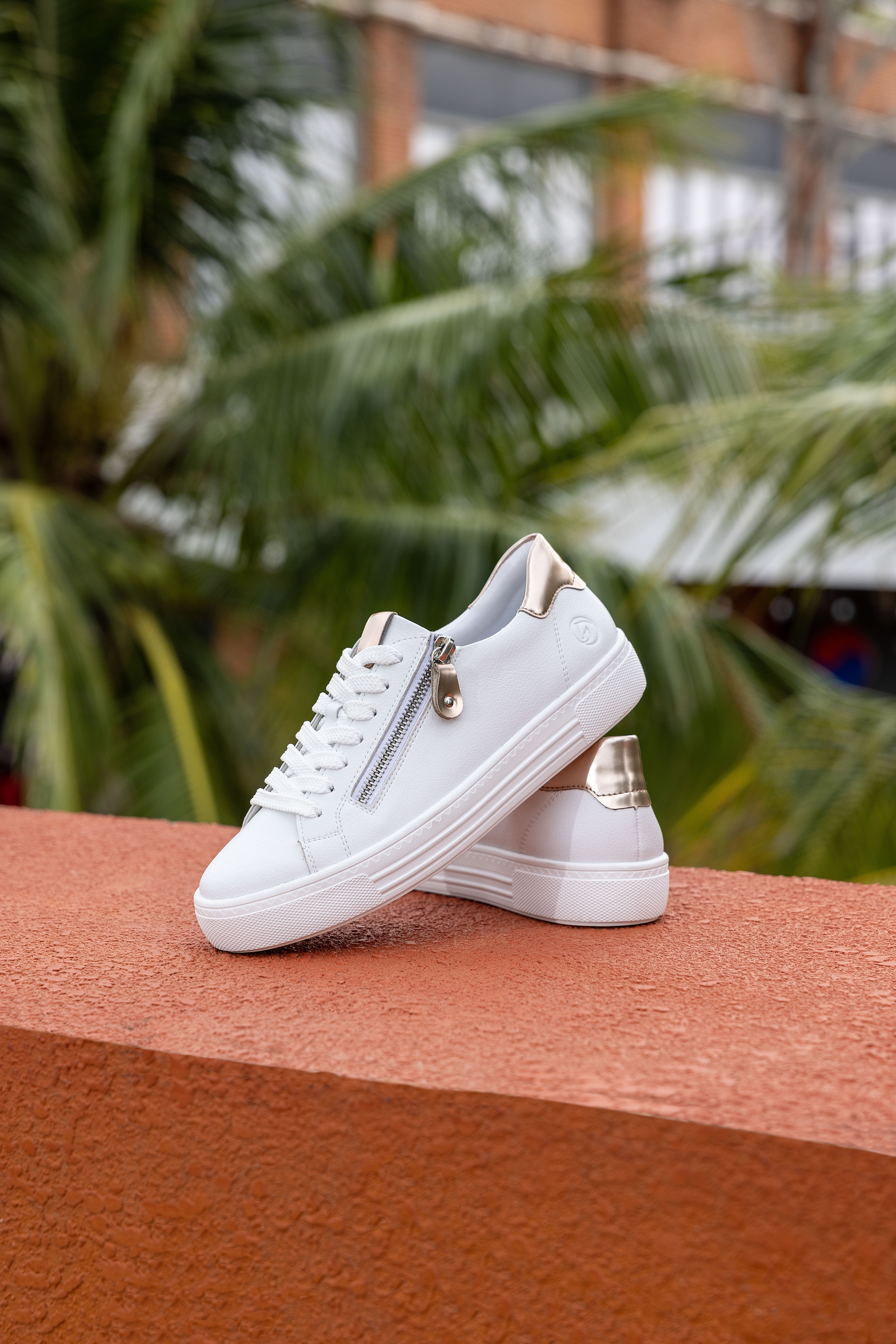 Remonte Plateausneaker  mit Soft-Foam Fussbett, Freizeitschuh, Halbschuh, Schnürschuh