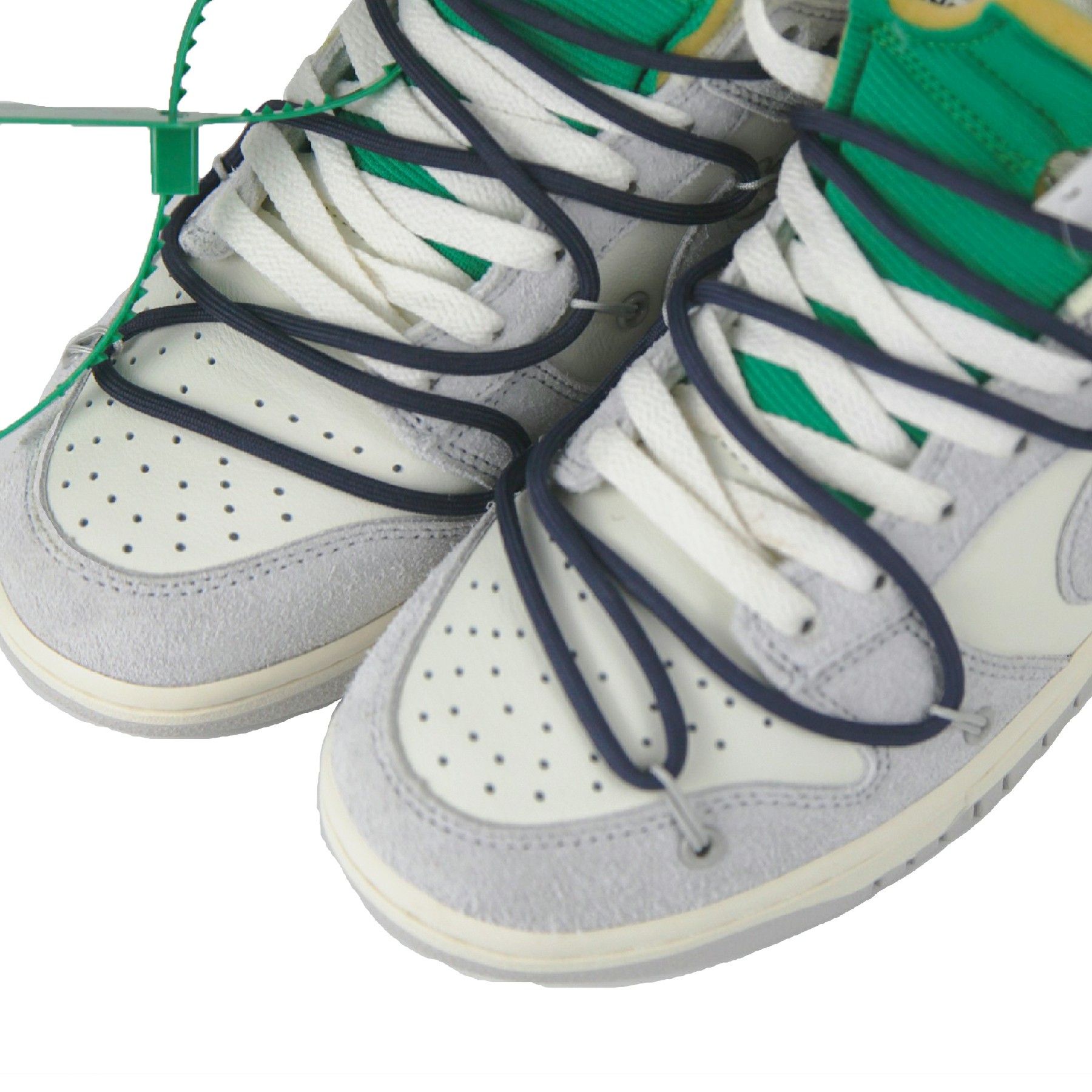 Nike Dunk Low   Lot 20