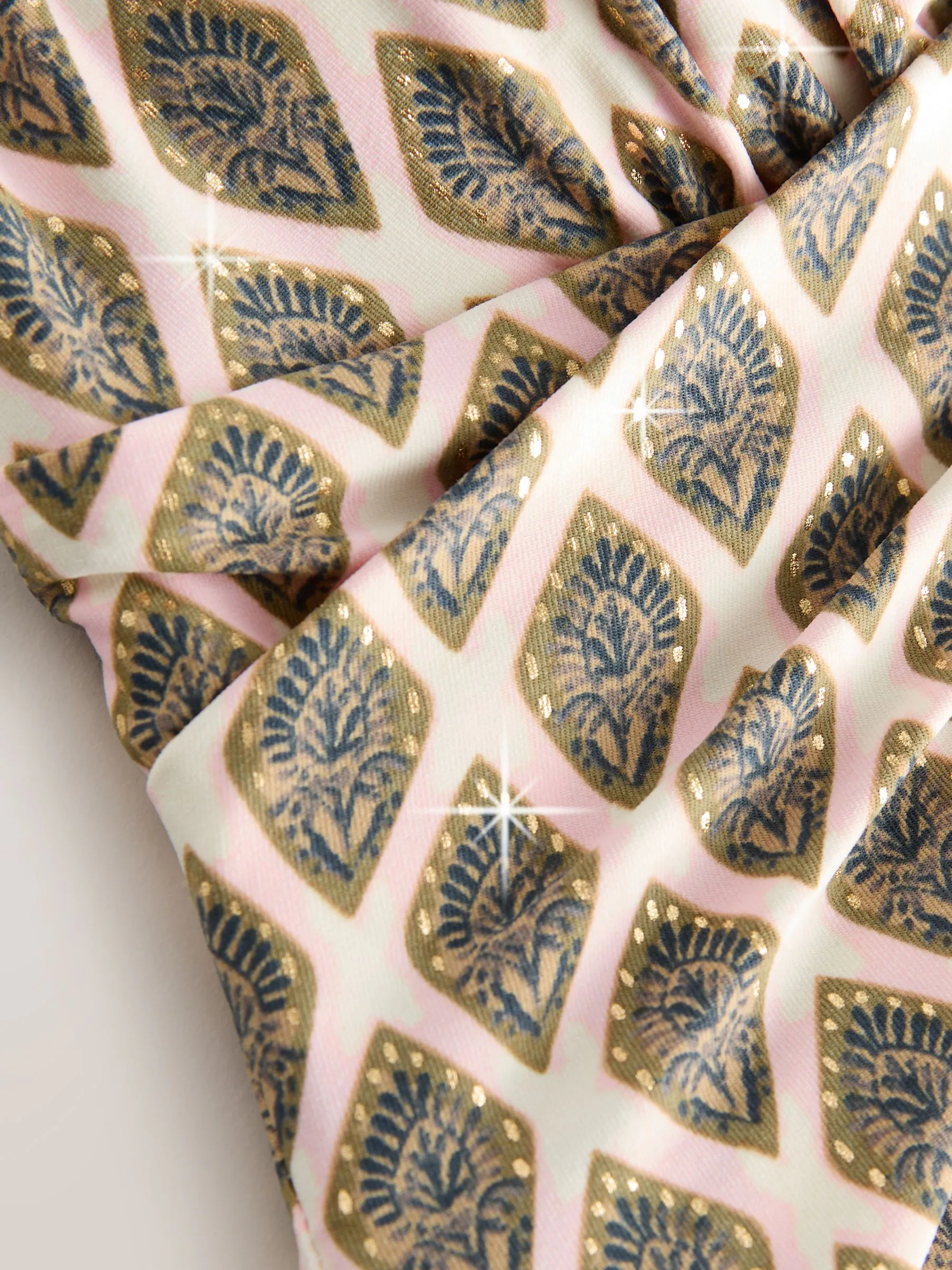 Houtblok Khaki Groen/Cream folie - Utrim Diep uitgesneden zwempak met buikcorrectie
