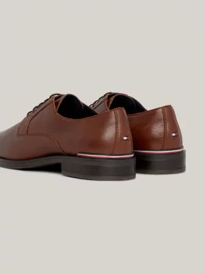 Sapatos Derby de Couro Signature