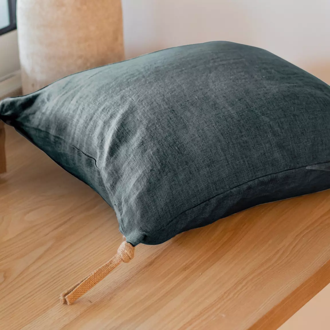 Coussin carré lin lavé (45 cm) Louise Gris ardoise