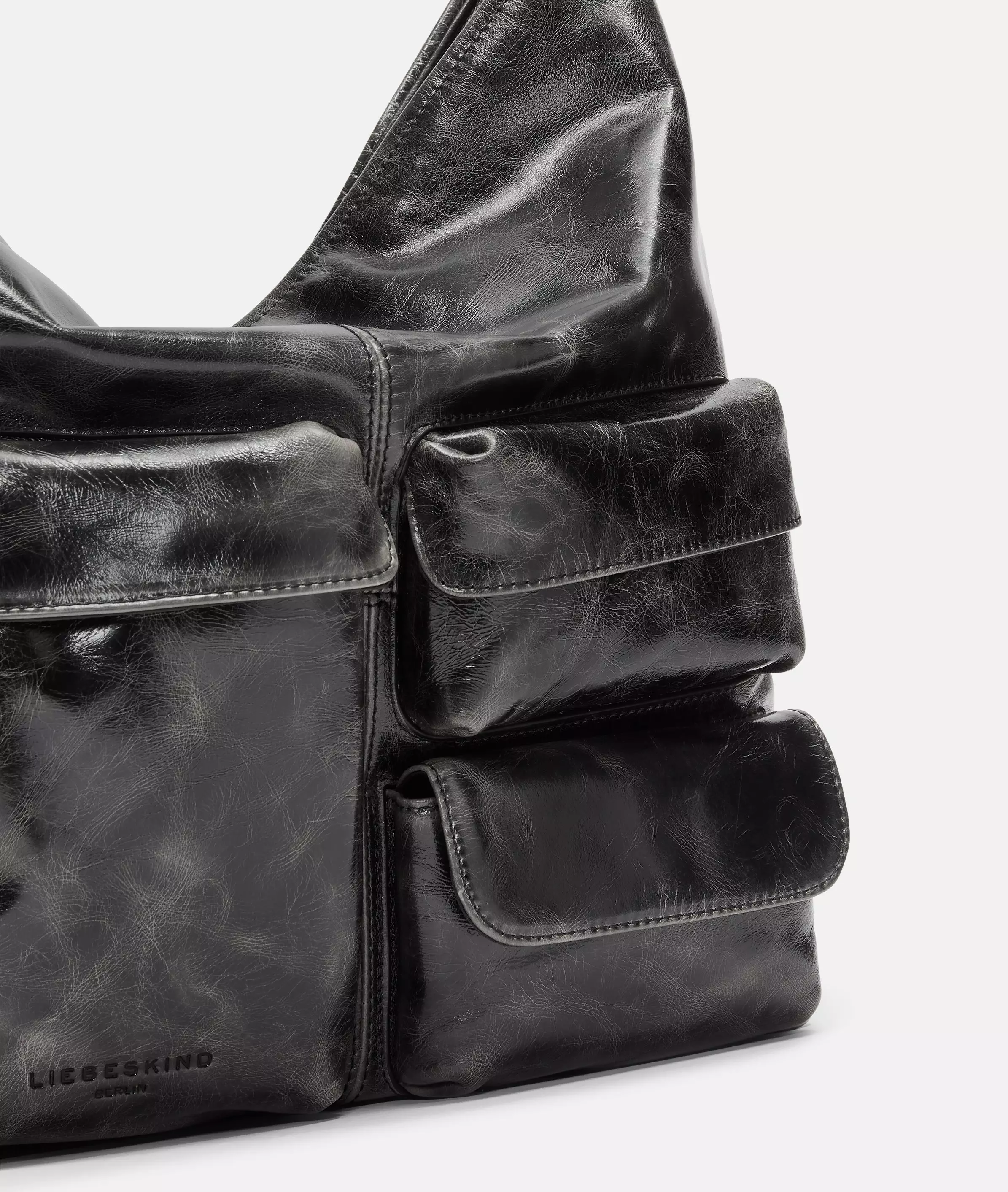 Archive LK 204 Hobo M Spacious hobo bag made from shiny cowhide leather