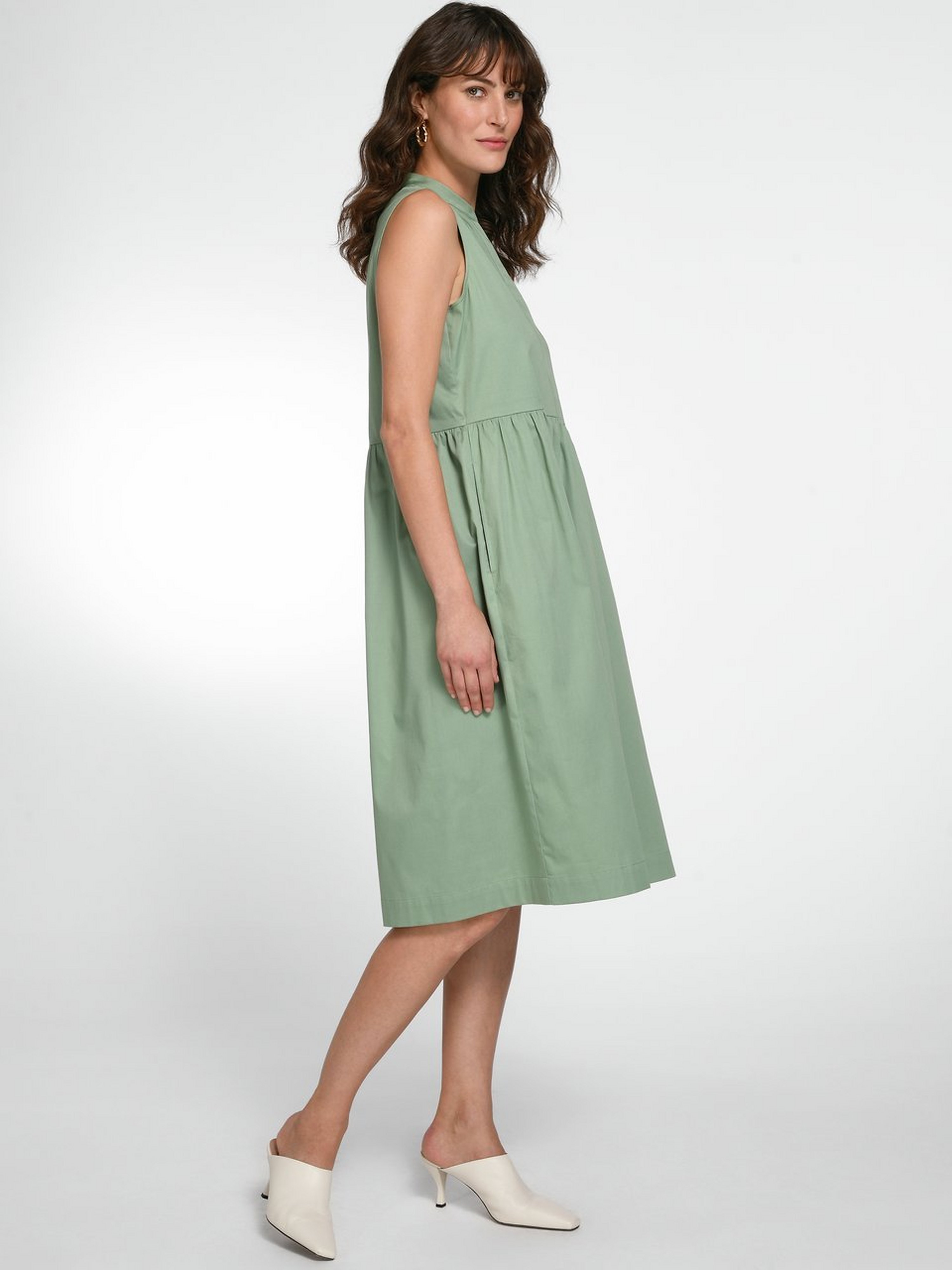Ärmelloses Kleid