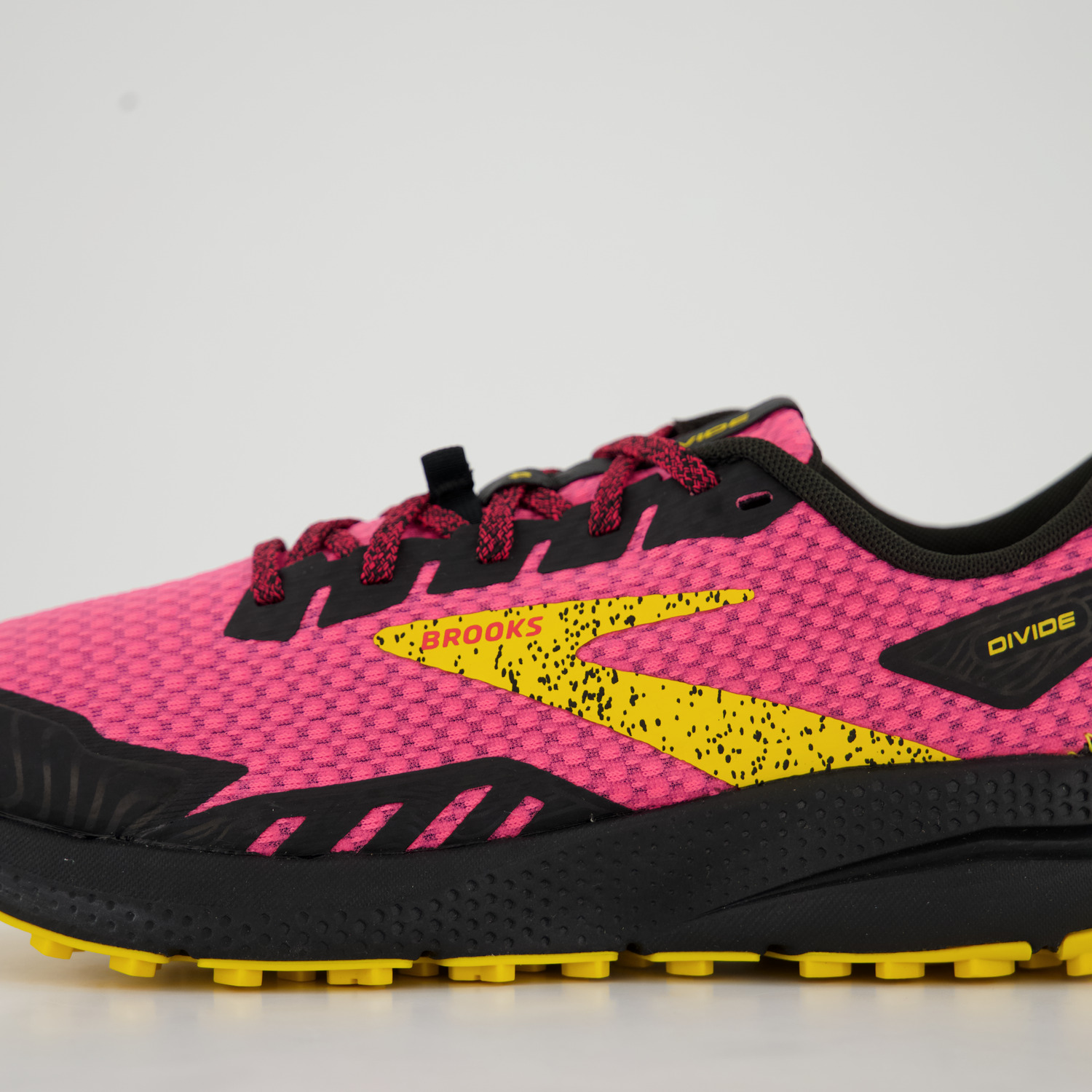Brooks Divide 4