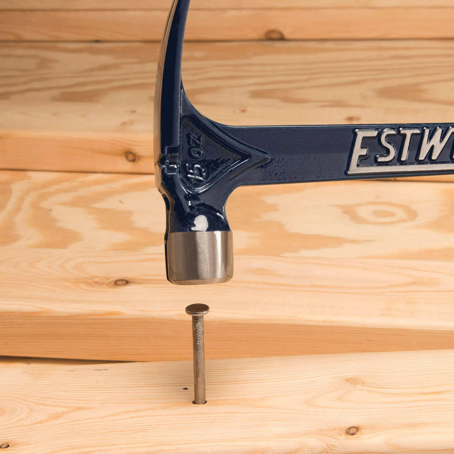 Estwing rechte klauwhamer Ultra - vinyl blauwe handgreep - 530 gram kopgewicht