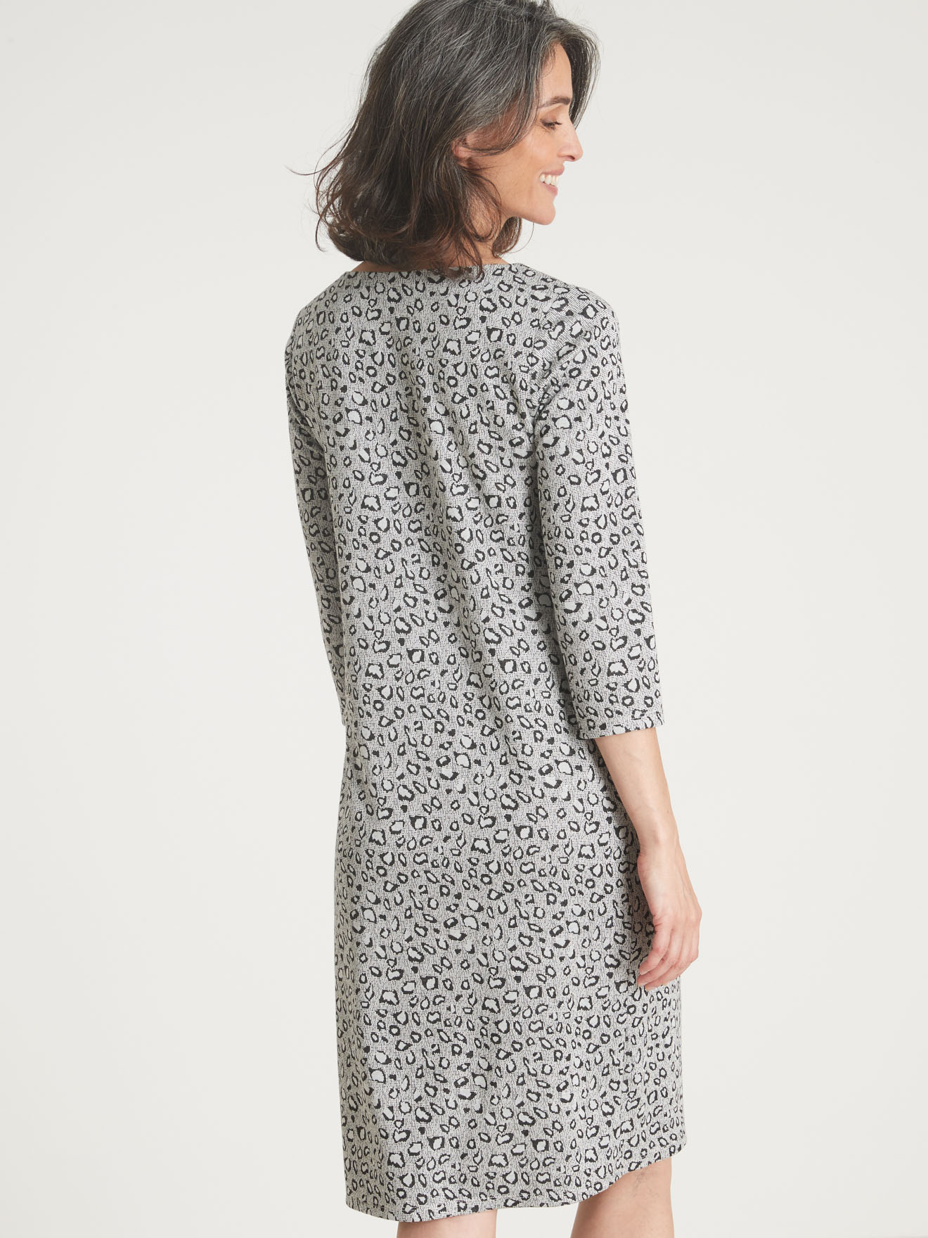 Robe housse en maille jacquard