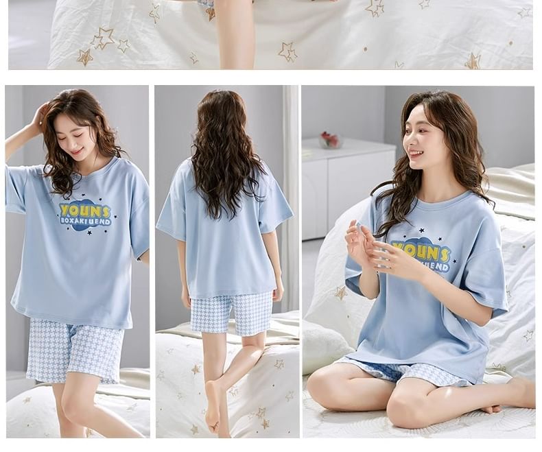 Dazzli - Pyjamaset: T-shirt met korte mouwen, ronde hals en print, gewatteerd + shorts met elastische taille