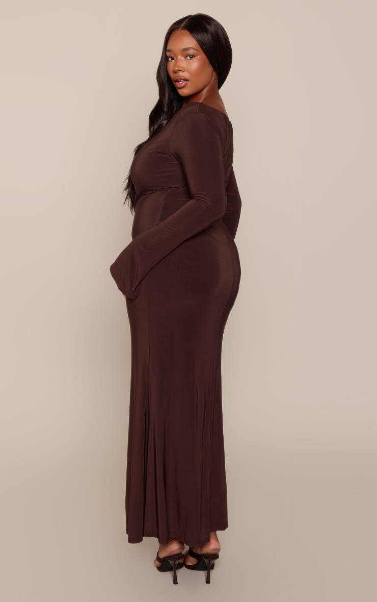 Chocolat Robe Longue Grande Taille Moulante À Queue De Poisson Et Épaules Dénudées Bardot Avec Manches Longues
