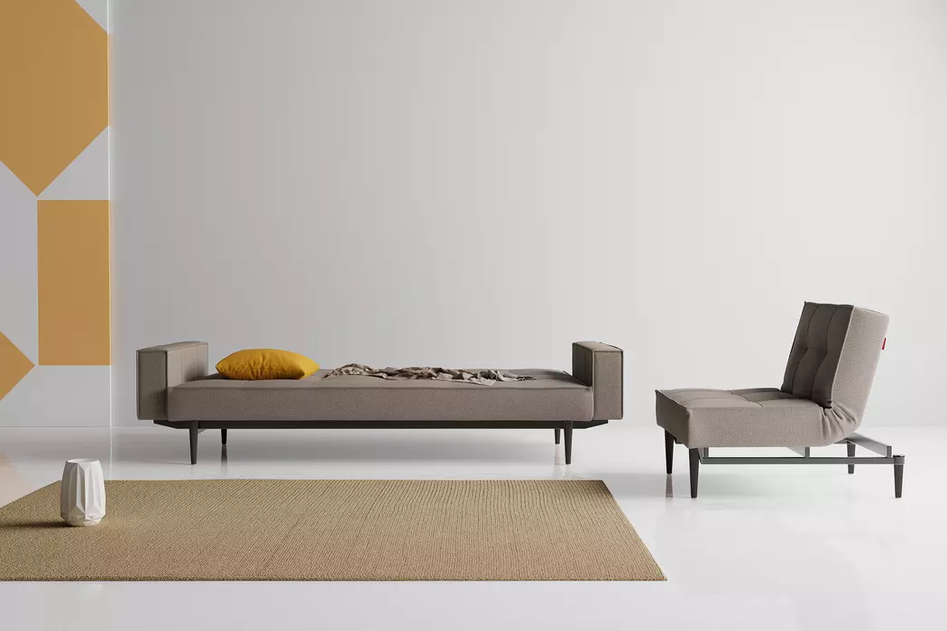 Schlafsofa mit Armlehnen Splitback Styletto schwarz