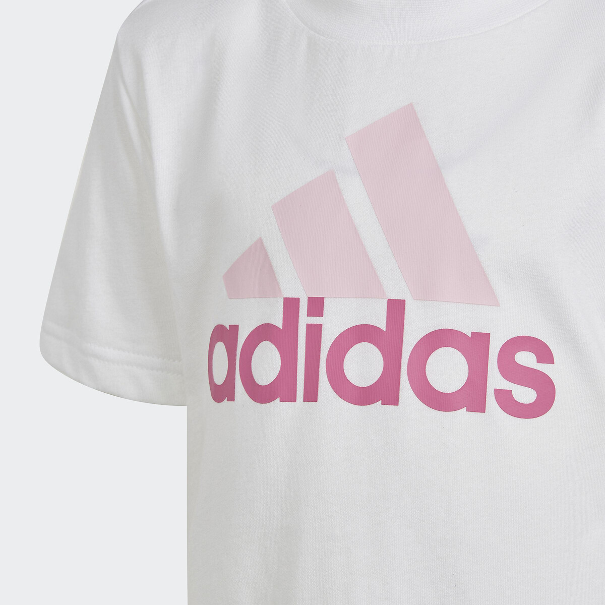 ADIDAS ROUPAS ESPORTIVAS<br>Conjunto camiseta e shorts