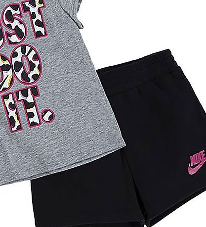 Nike Shorts Set - T-Shirt/Shorts - On The Spot - Schwarz/Grau