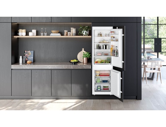 SIEMENS - Réfrigérateur congélateur encastrable KI86NNSE0, IQ100, 250 litres, Low Frost