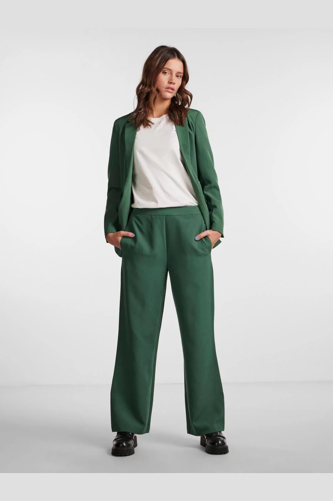 Pieces Pcbossy Wide Plain Pant 4266210 trekking green