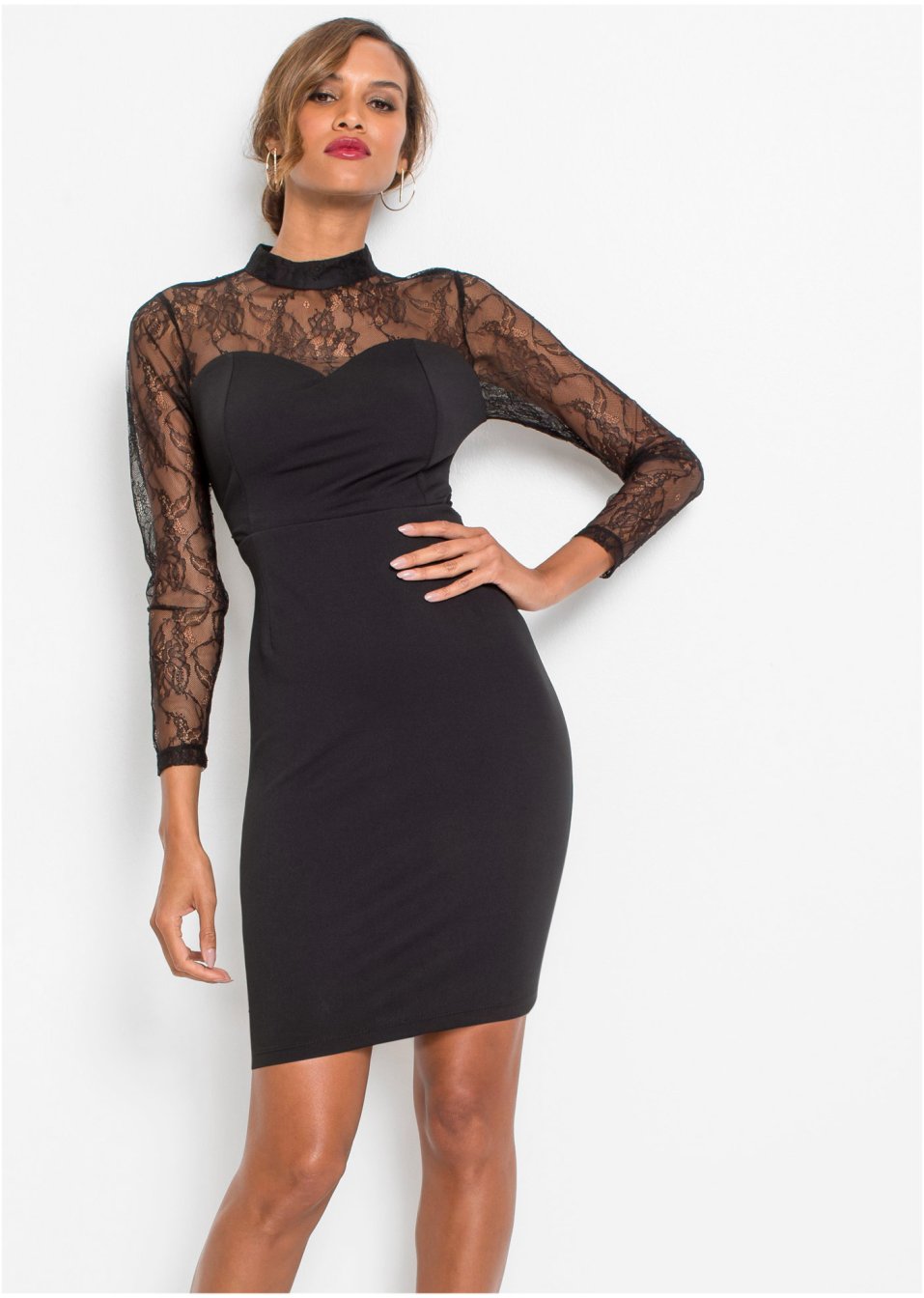 Robe à dentelle