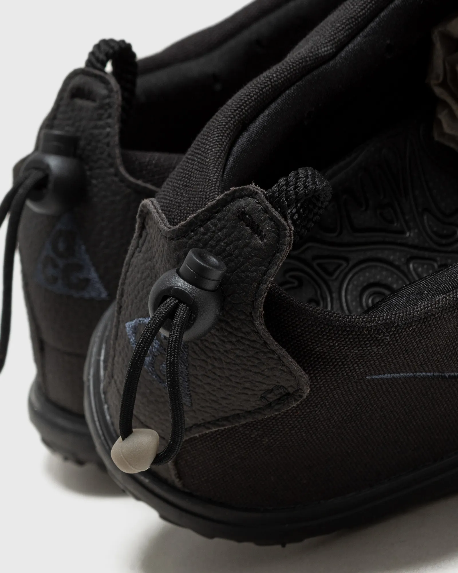 Nike ACG MOC