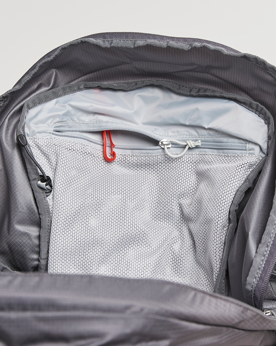 Osprey Talon 22 Phanton Grey