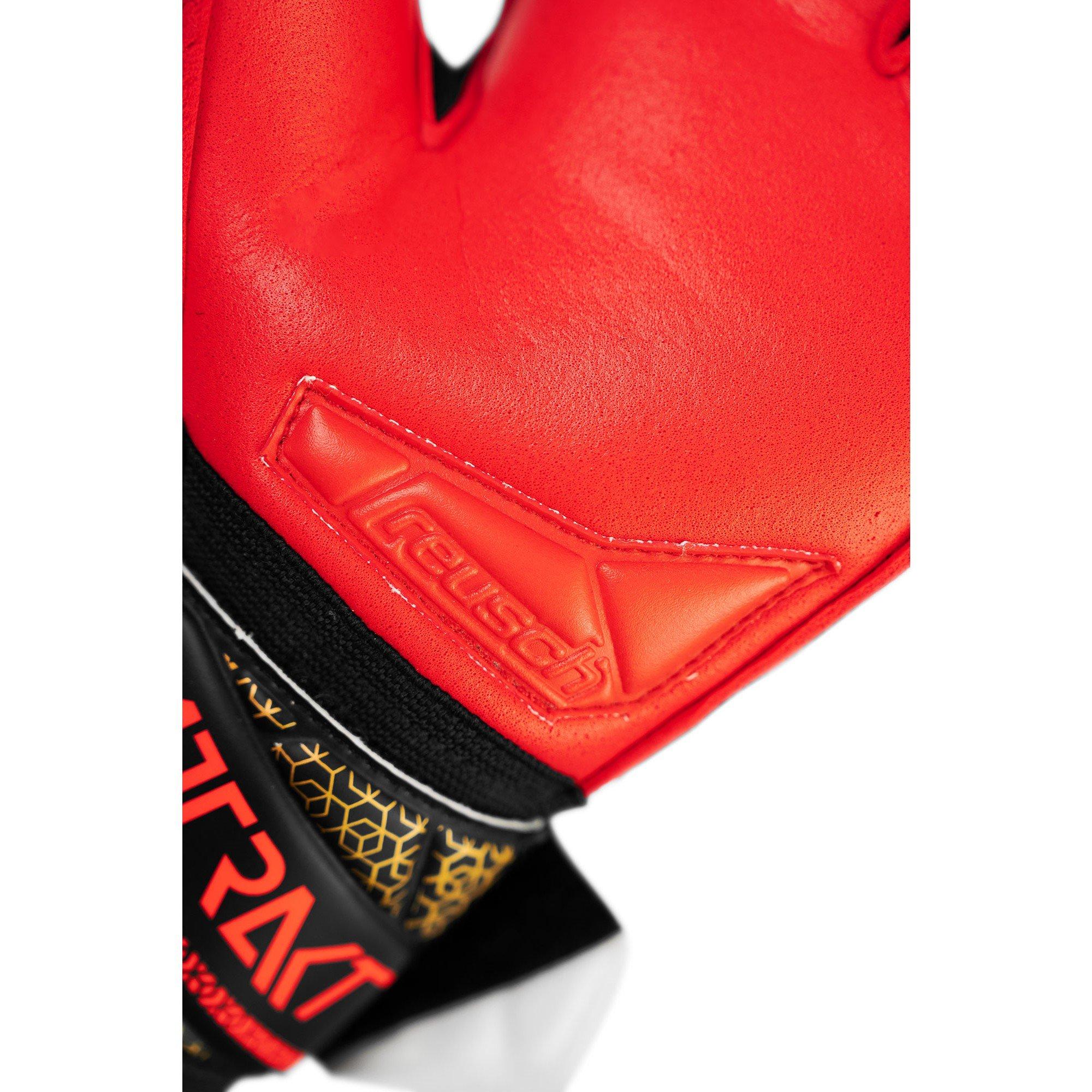 Reusch Attrakt Silver Goalkeeper Gloves Juniors