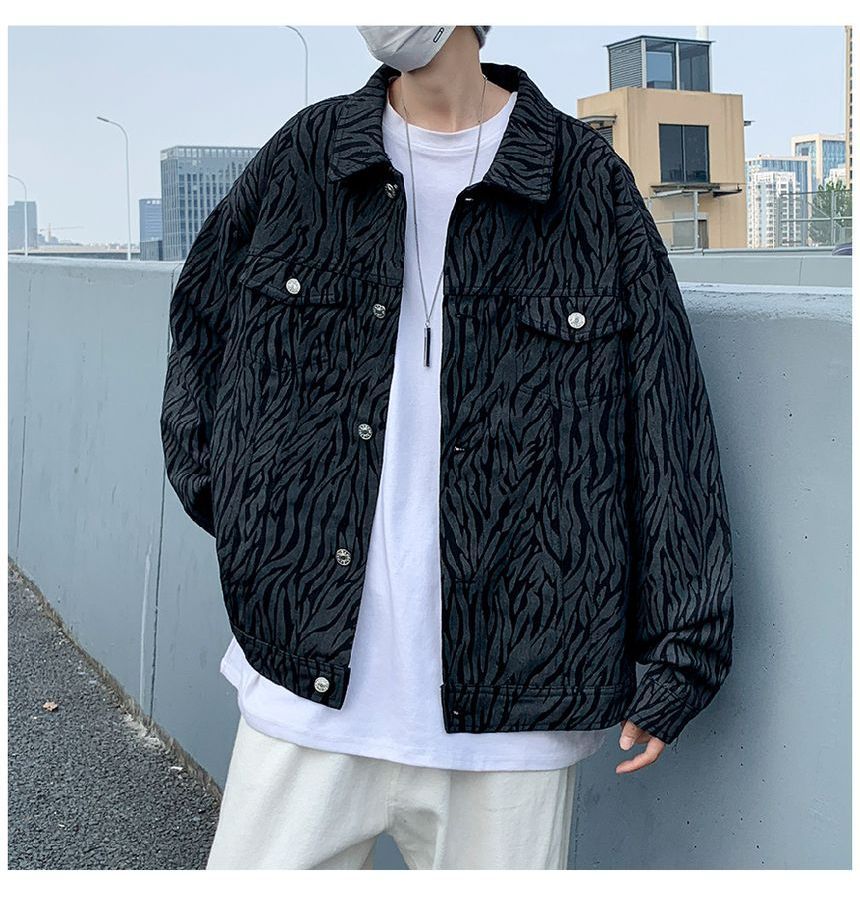Oakjam - Oversized denim jack met zebraprint