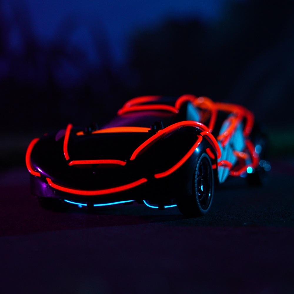LumiTeK Speed Demon 1:16 ferngesteuertes Auto