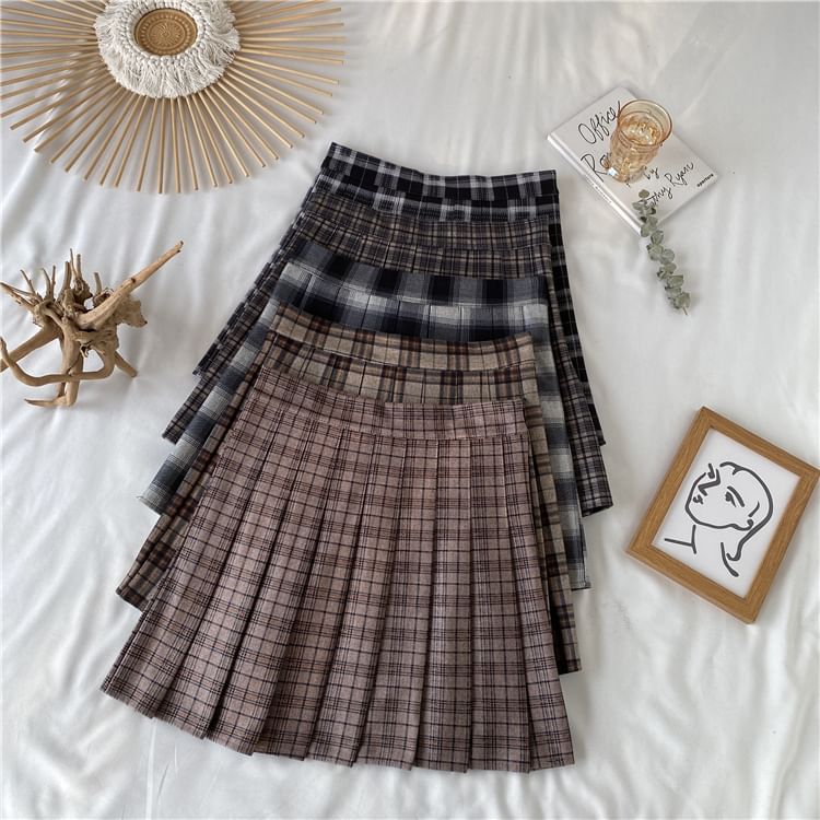 Mikiko - Geruite minirok met hoge taille en plooien