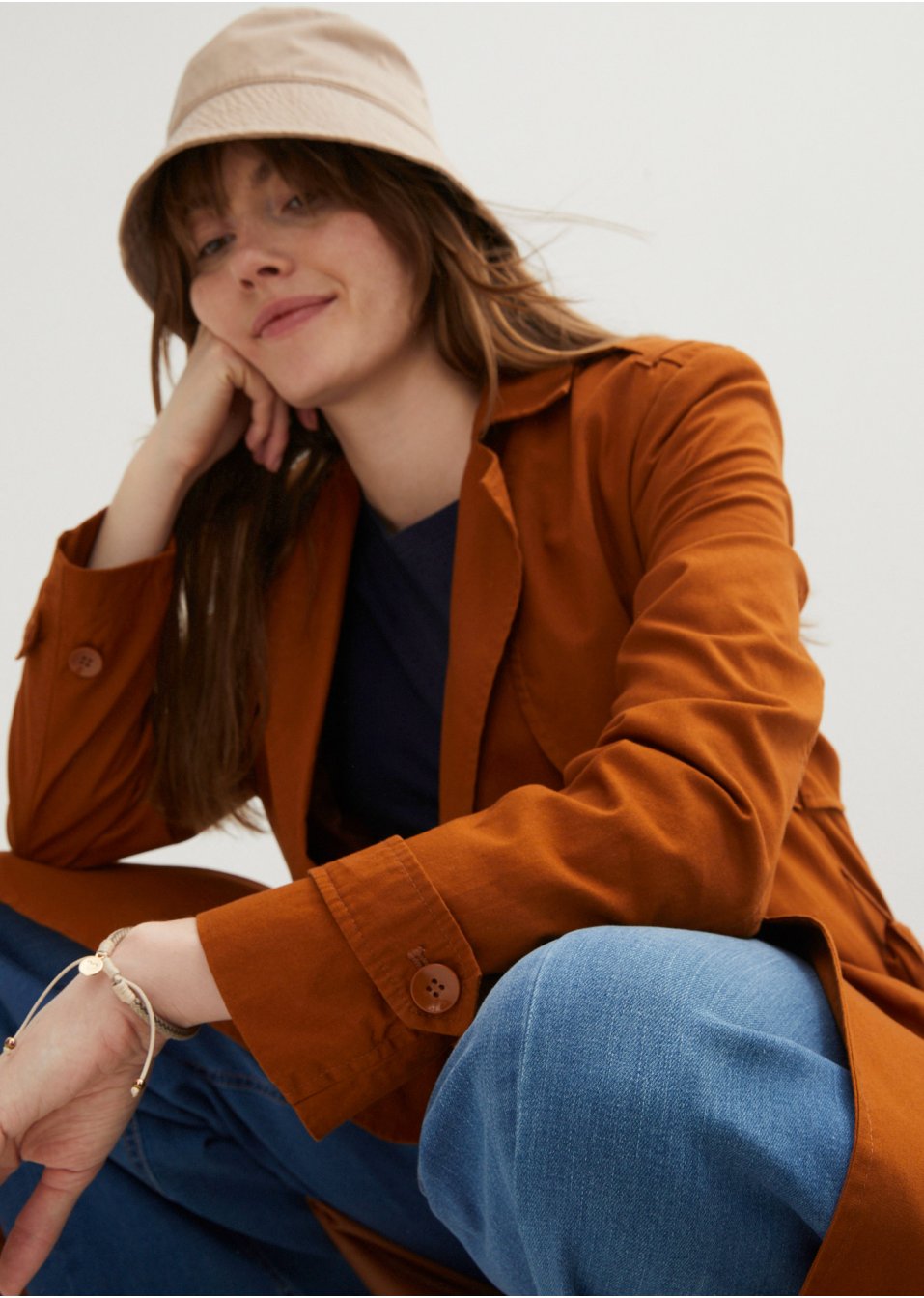 Trench-coat long et ample avec lien à nouer