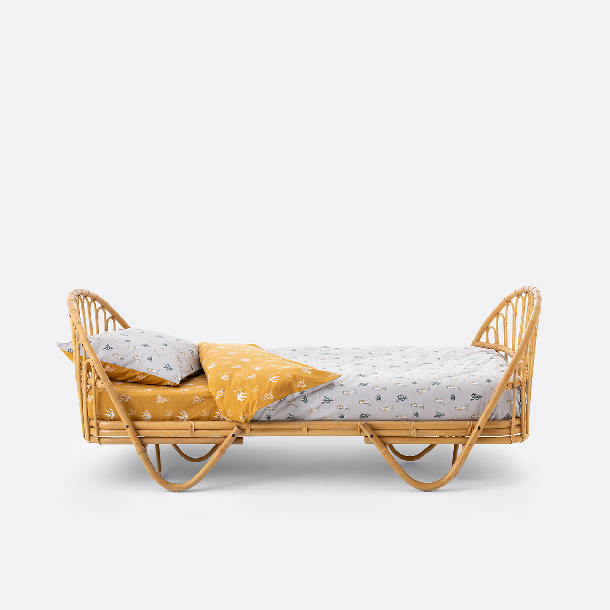 LA REDOUTE INTERIEURS<br>Cama infantil vintage de vime com base, Malu