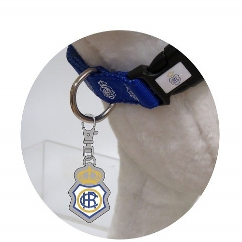 Placa de identificação para cães com o brasão do Recreativo de Huelva, azul.