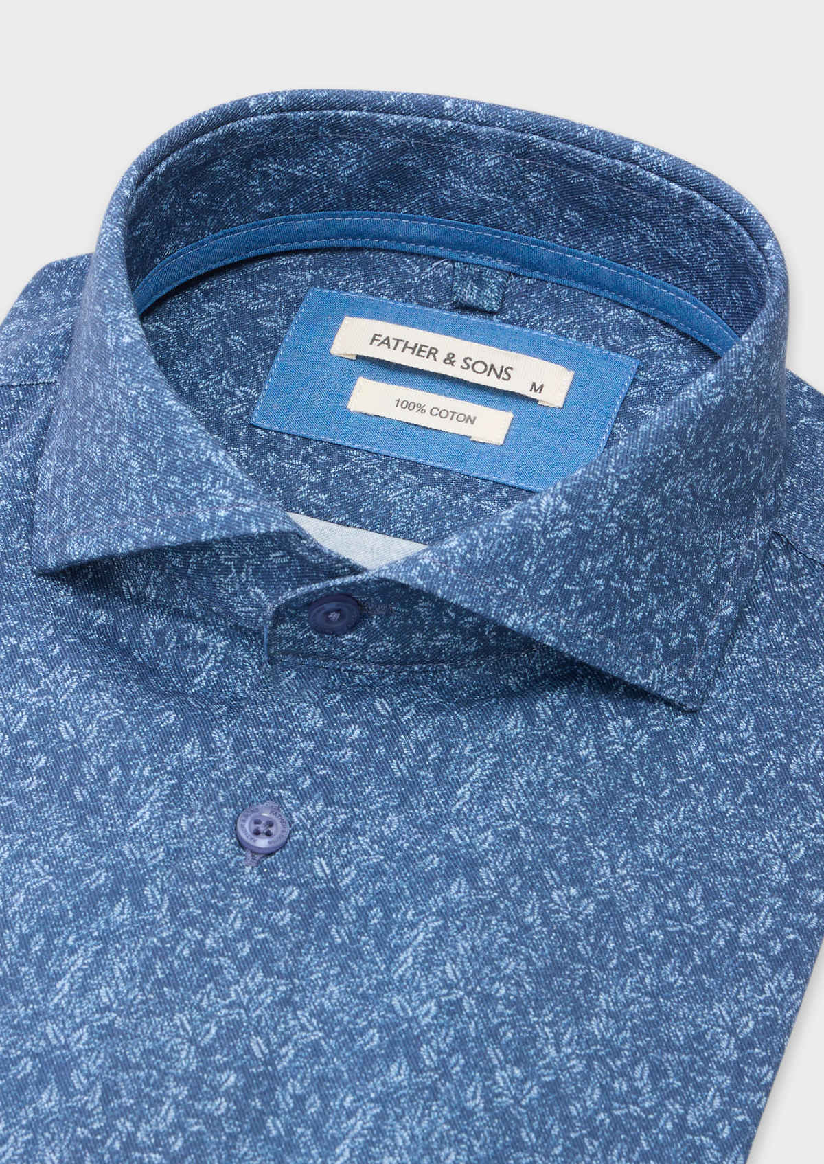 Chemise sport Regular en twill de coton bleu jeans à motif fleuri écru