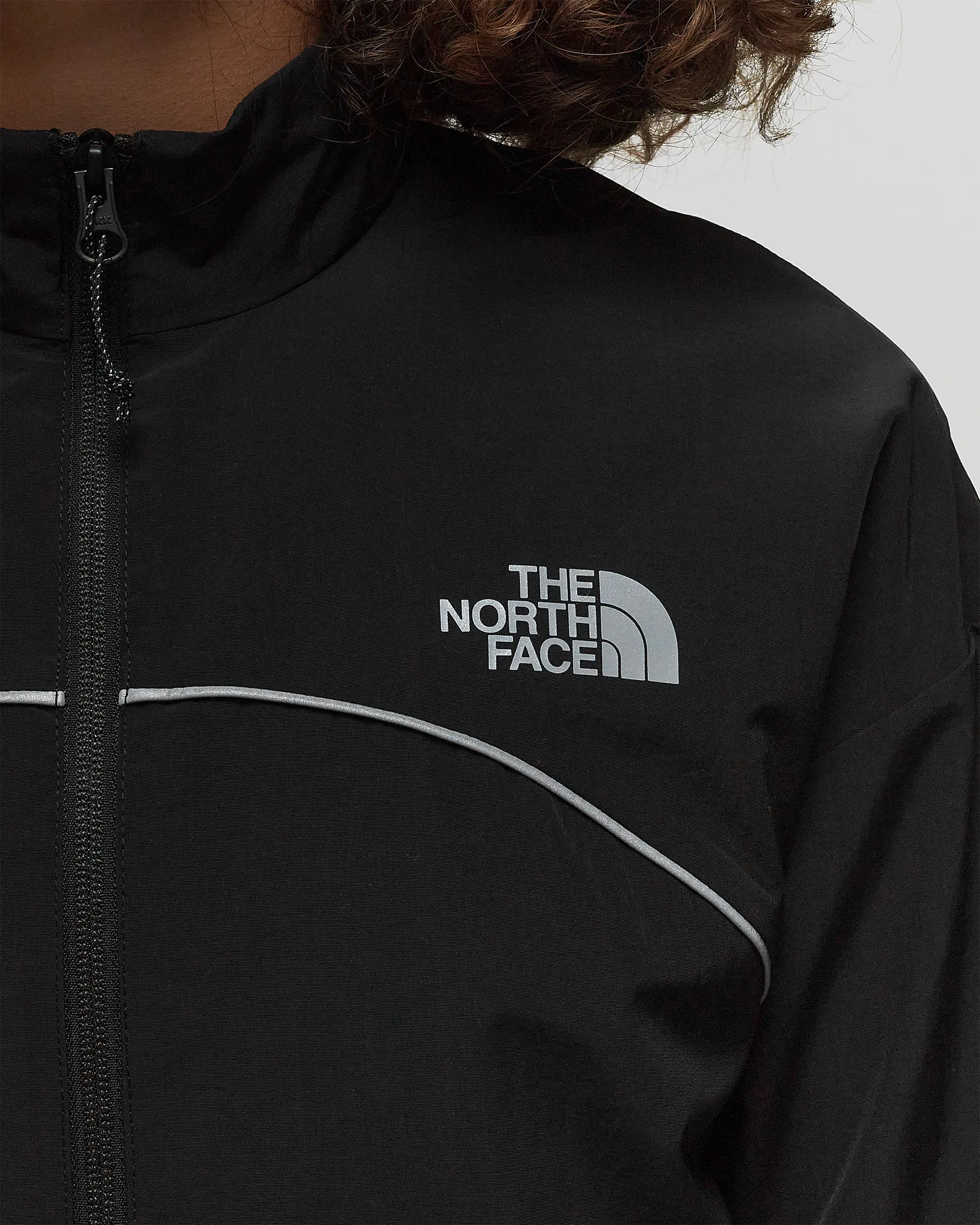 The North Face Women’s Tek Piping Wind Jacket