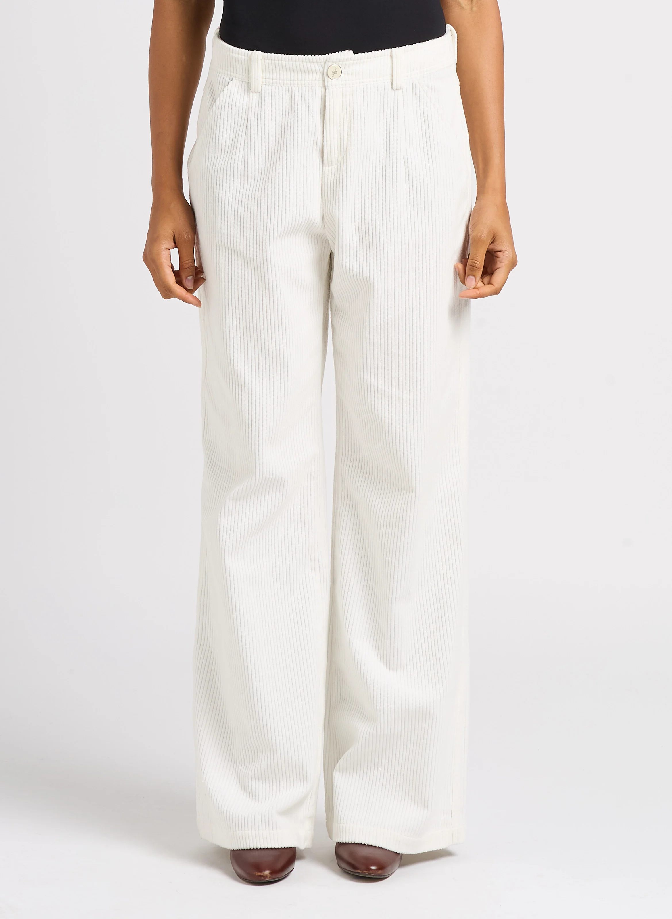 POETE - Pantalon large en velours côtelé| Blanc