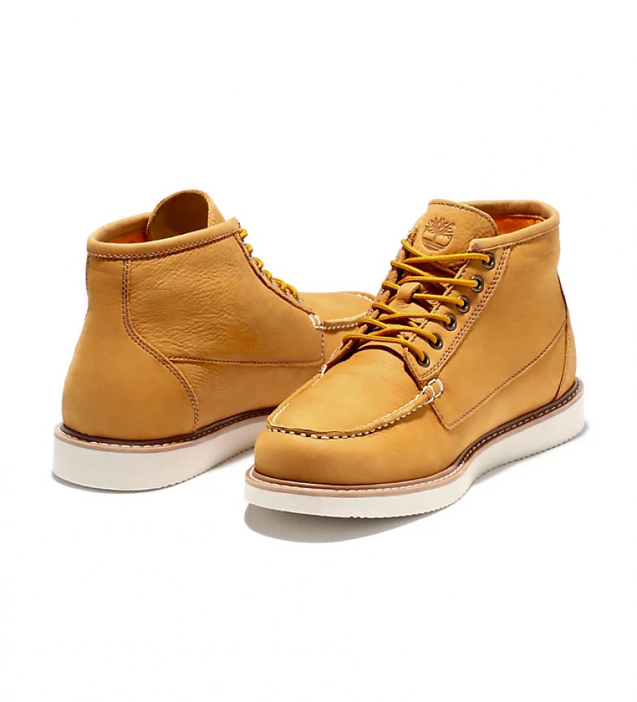 Botas Timberland Newmarket II Boat Chukka em couro, mostarda