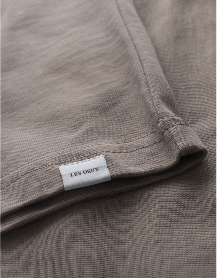 Les Deux Circle T-Shirt 2. 0 Walnut/ivory