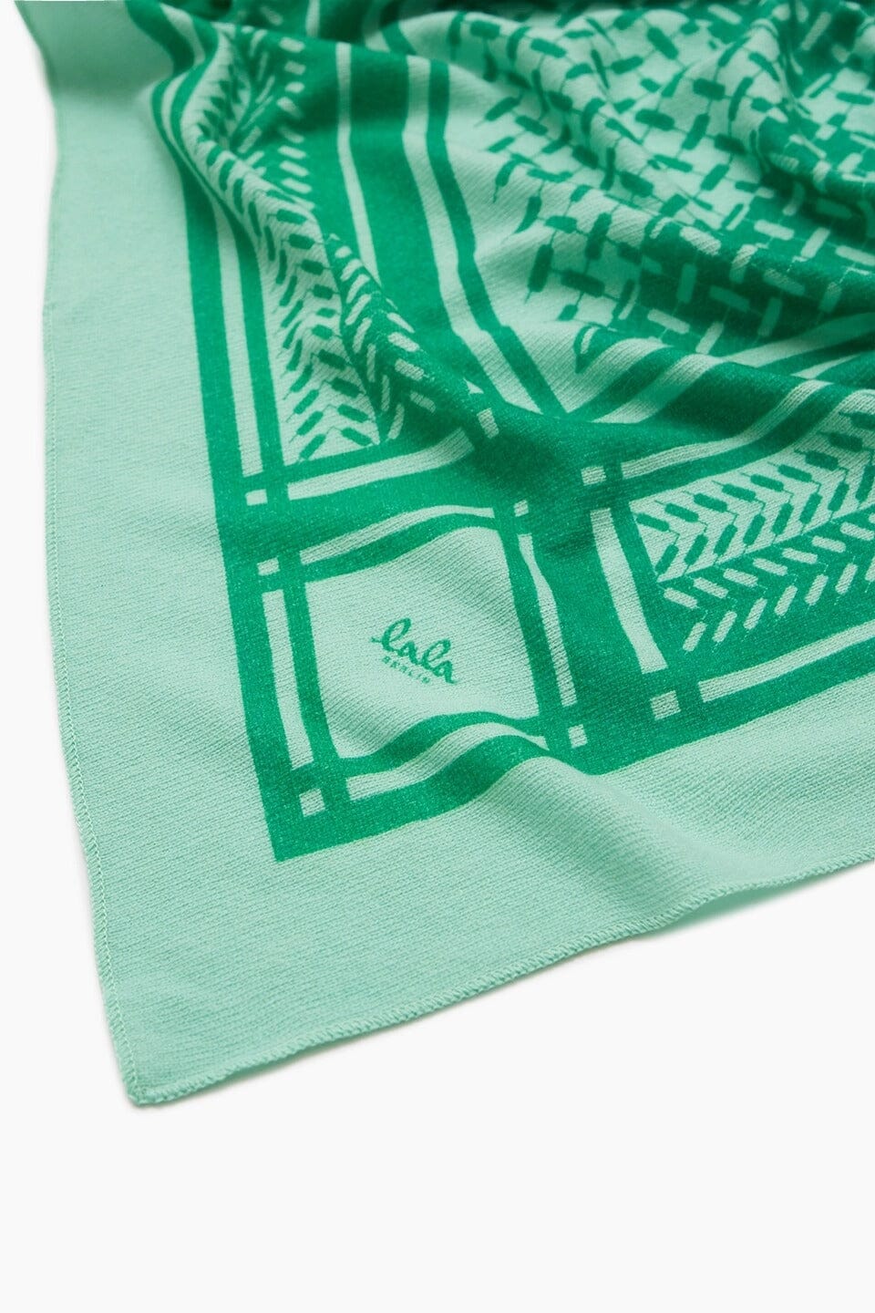 Lala Berlin Triangle Puzzle goryeo green
