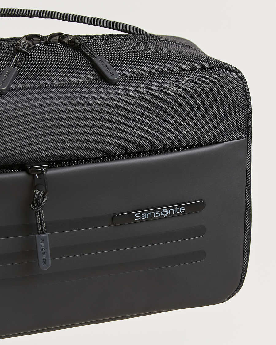 Samsonite StackD Hanging Toilet Kit Black