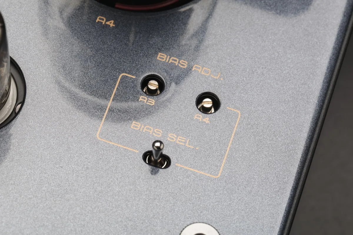 Cayin MT50 Plus KT88 Silver Amplis hi-fi stéréo