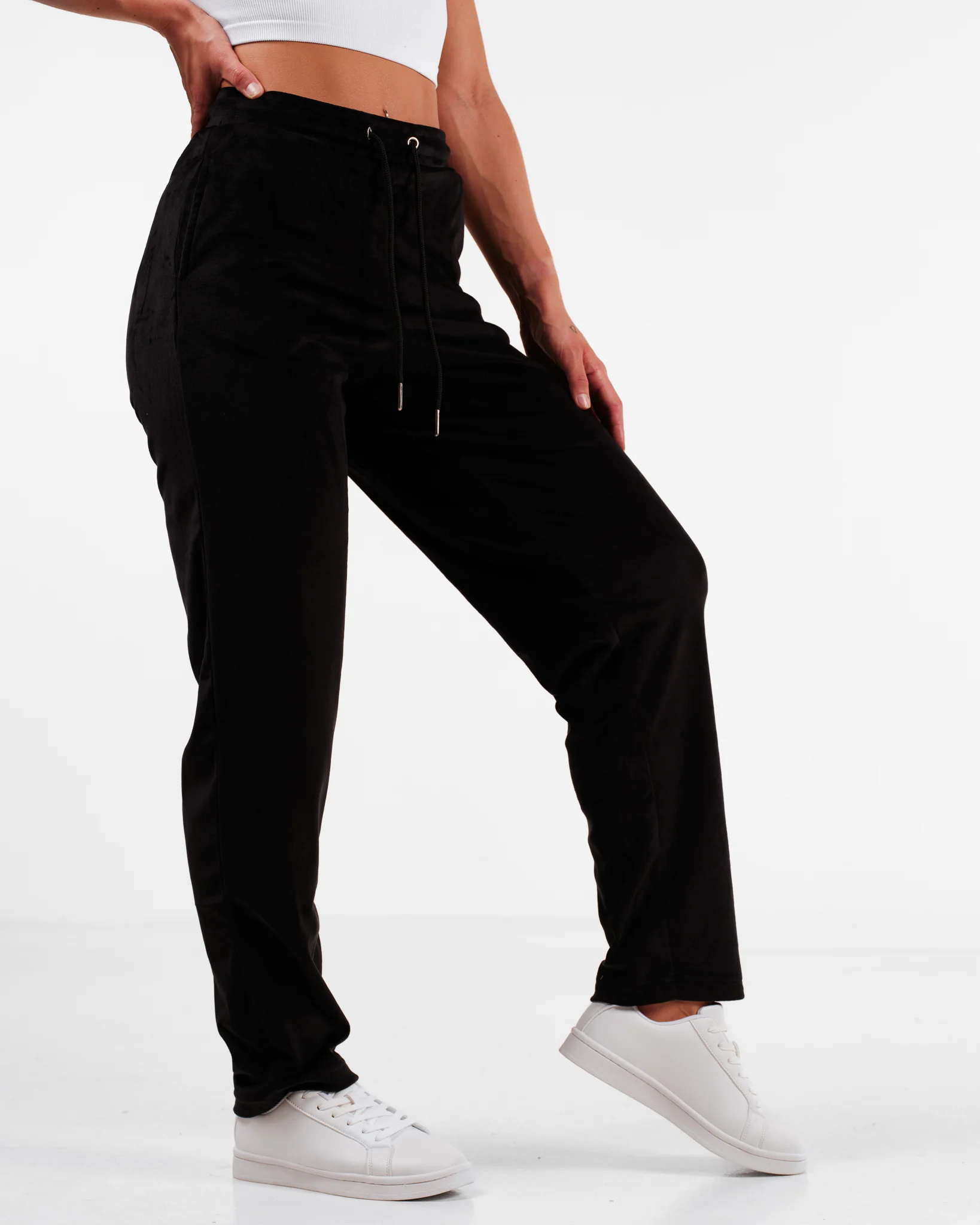 Weightless Jacey Velour Pants Black Beauty