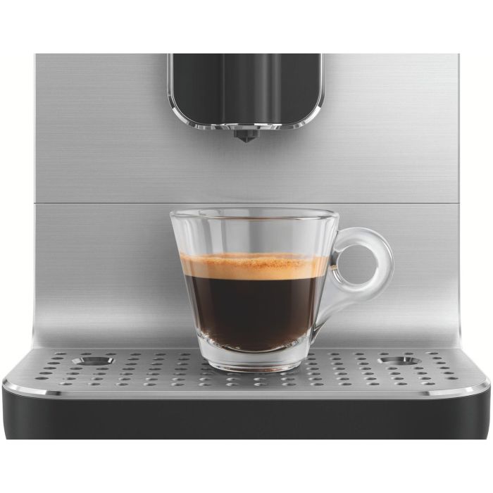 SMEG Kaffeevollautomat 50's Style BCC11BLMEU Schwarz Matt