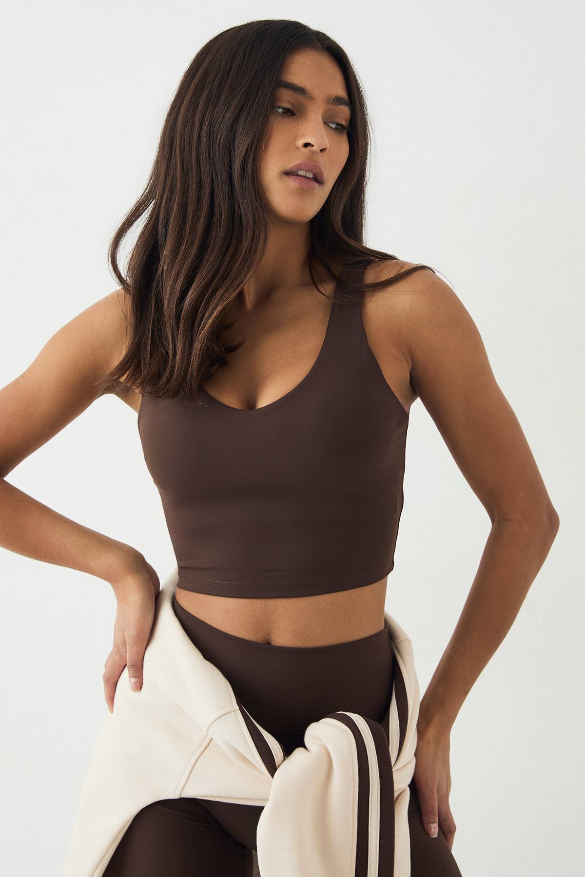 Soutien-gorge de Sport DSGN Studio Ultra Sculpt Longline Plongeant