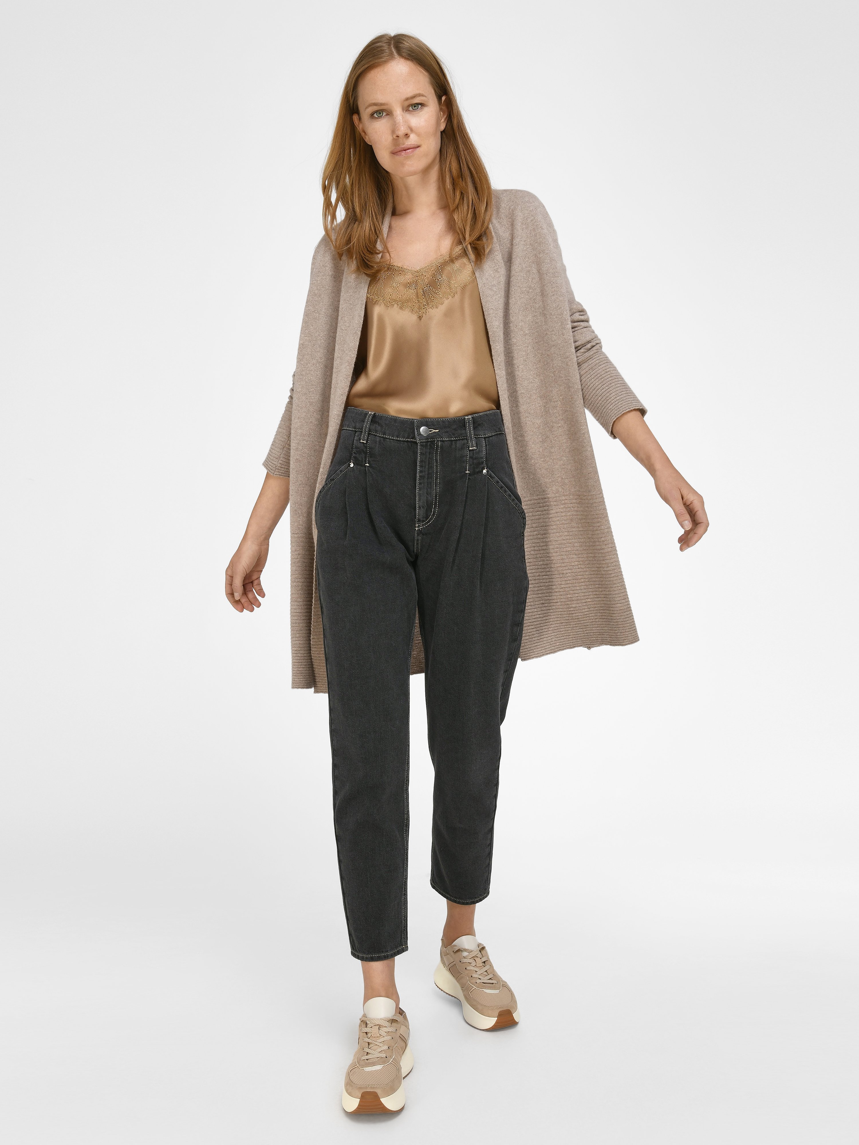 Strickjacke aus 100% Premium-­Kaschmir