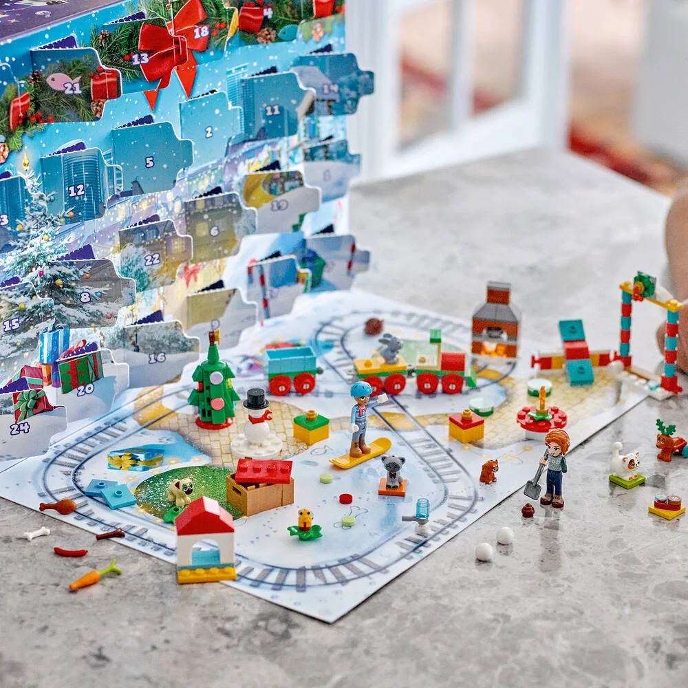 LEGO®FRIENDS 41758 - LE CALENDRIER DE L’AVENT 2023